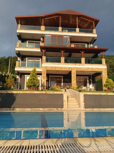 Sapanca Montana Deluxe Villa