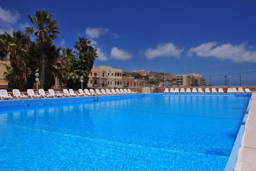 Beach Garden Hotel - image 8
