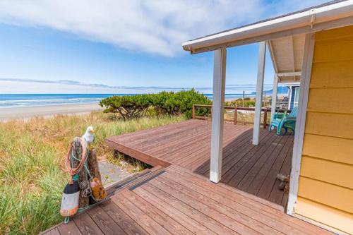 Finch House, Rockaway Beach