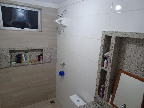 Aluga-se quarto em apartamento