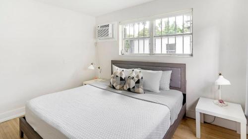 Brickell Pearl Cozy House Beach 10 min Location in Miami, USA