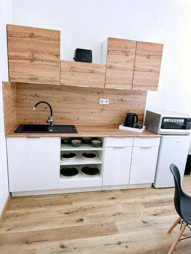 Penzion DMZ in มาเรียนสเก้