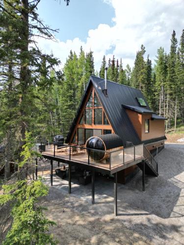 11 Best Hotels in Nordegg (AB), Canada