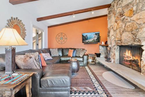 Destiny Family Vacation Home At Windcliff Home - image 8