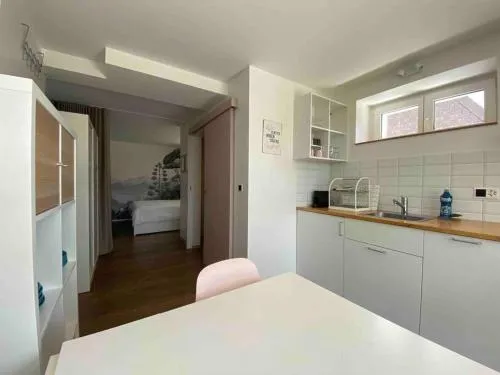 Chaleureux studio entre Neuchatel et Bienne in Le Landeron, Schweiz
