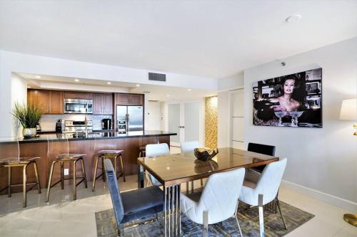 Some Like It Hot! Miami Skyline & Water Views 4BR - Tap to explore photos