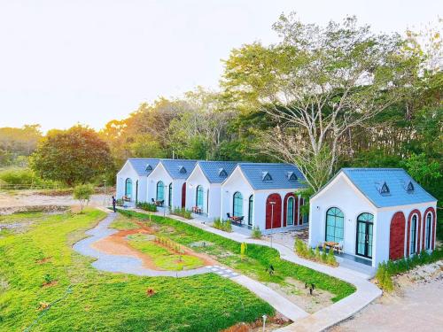 คีรีศิลป์ รีสอร์ท เชียงราย (Khirisin Resort Chiang rai) in San Sai