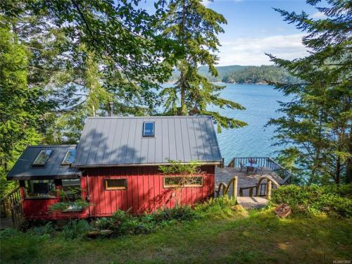 B&B Pender Island - The Salish Sunset Cabin - Bed and Breakfast Pender Island