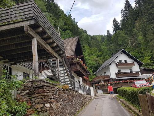  Apartment in Dorfzentrum near Lake in Feld am See