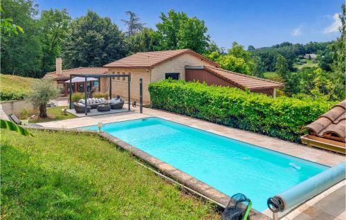 Nice Home In Casseneuil With Outdoor Swimming Pool - Location saisonnière - Casseneuil