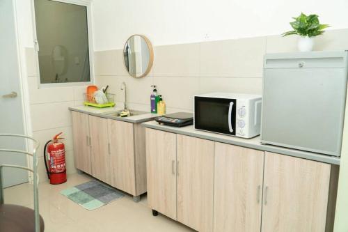 Miro Resthouse by the Pool Miro Resthouse by the Pool