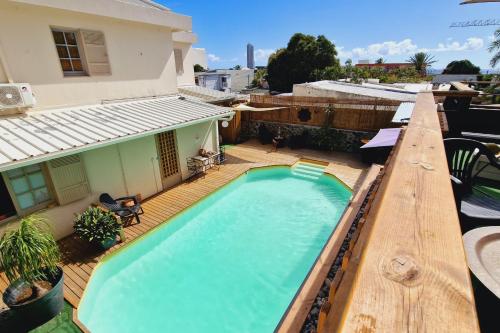 Le Ti Nid house - suite Paille-en-queue, résidence avec piscine commune