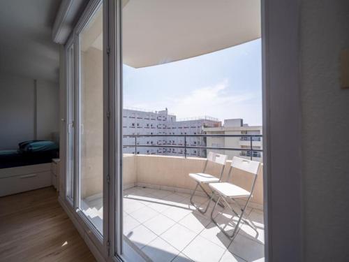 Appartement tout equipe climatise Terrasse Hopital de la Timone in District 05