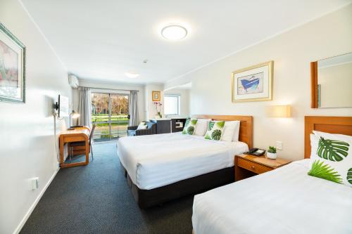 بست ويسترن نيوماركت إن آند سويتس (Best Western Newmarket Inn & Suites) in إبسوم