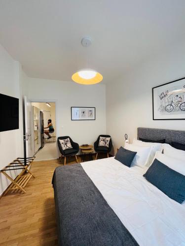 KK Athens Fine Stay -Neos Kosmos-Modern Apartments Opposite Metro with Rooftop Lounge & Acropolis Views, Athen (Foto 7)
