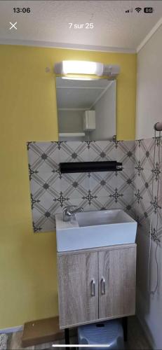 Bathroom, Mobile home sur camping 4 etoiles in Fourmies