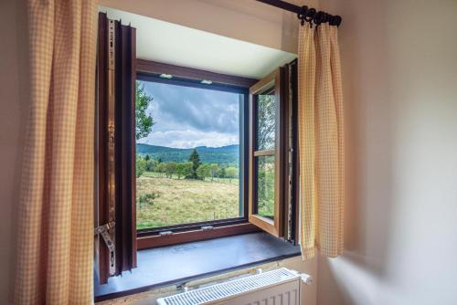 Triple Room with Mountain View