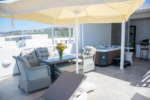 Exclusive penthouse with Jacuzzi and gas barbecue