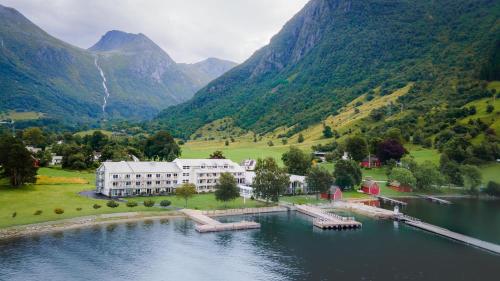 Rosendal Fjordhotel