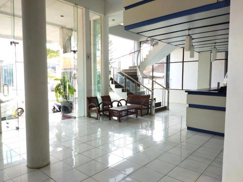 Royal Kencana Hotel powered by Cocotel in Jepara