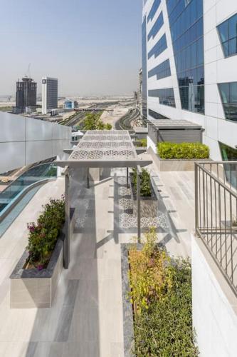 Business Bay - image 12