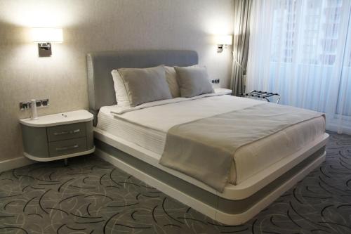 White Line Boutique Hotel in Elazig