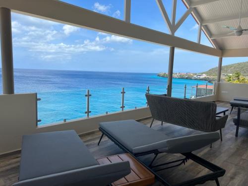 Rõdu/terrass, Lagun Sunset Resort All Natural Clothing Optional in Lagun