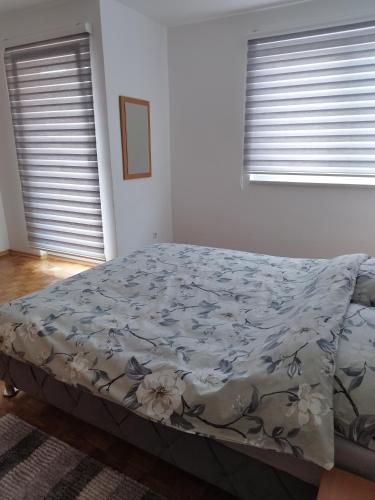 Apartman Sandi