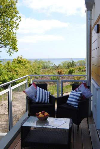 Apartment with Balcony