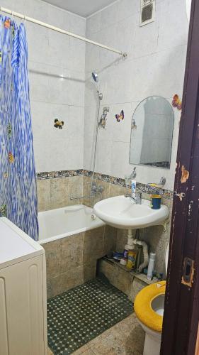Apartment Yug-2 - Tap to explore photos