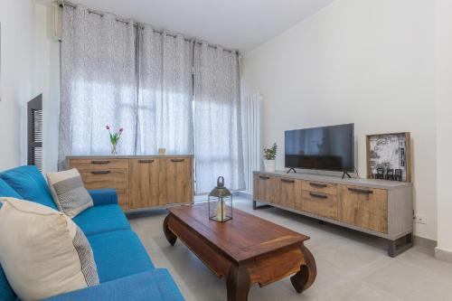  Ferrara Biscay Bay Apartment with balconies in Ferrara