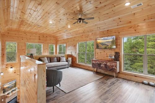 Facilities, Chasing the Son Cabin cabin in Oldham