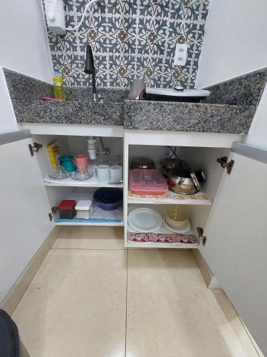 kuhinja, Confortáveis e práticas Kitnets em Belo Horizonte (Confortaveis e praticas Kitnets em Belo Horizonte) in Venda Nova