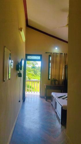 The Sea Breeze in Verna