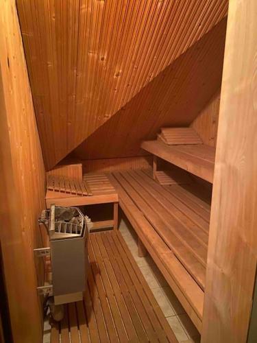 Rooftop 180m2 Loft with private SAUNA,, Bratysława (zdjęcie 5)