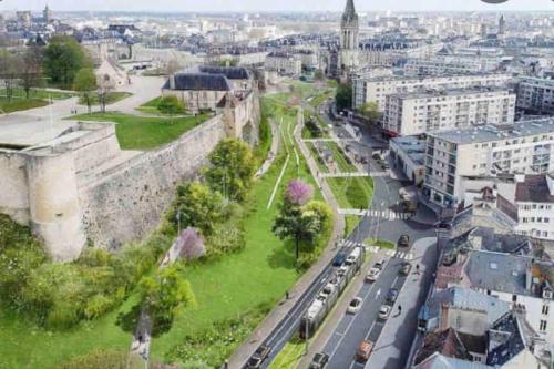 Caen : Cocon moderne et chaleureux à 5mn du Centre (Caen : Cocon moderne et chaleureux a 5mn du Centre) in La Grace De Dieu