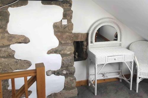 Westside Cottage, Newby Yorkshire Dales National Park 3 Peaks and Near the Lake Disrict, Pet Friendly