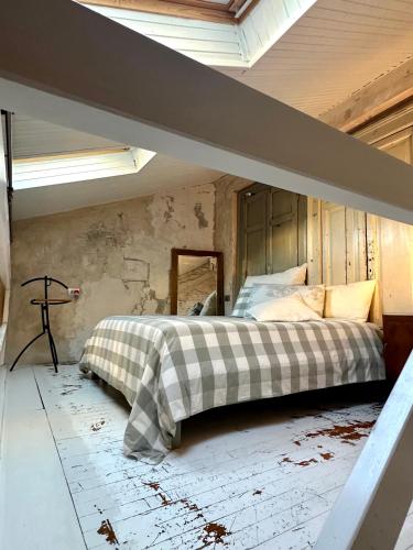 Charming and Design Attic Loft Central Milan in coolest area Navigli Ticinese, Milan (photo 4)