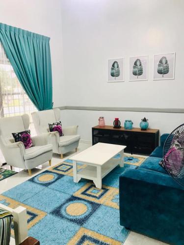 lot 1217 large private villa with pool A’Famosa golf resort melayu in Malacca