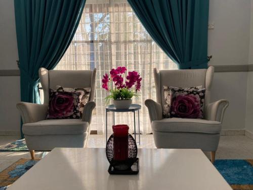 lot 1217 large private villa with pool A’Famosa golf resort melayu in Malacca