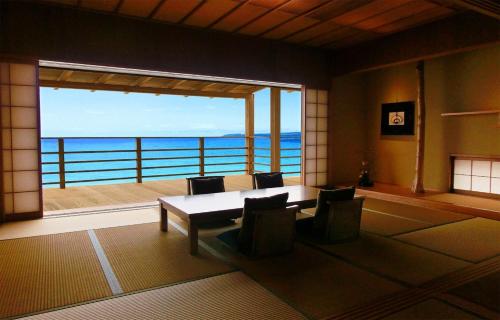 Suite, presidential, sea view