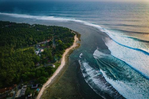 Sumatra Surf Resort