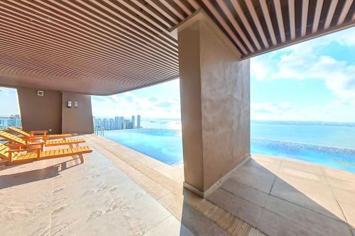 Spectacular Seaview at Carnelian Tower 4222