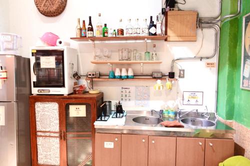 Küche, Fuqi Hostel - Yuanqi in Tainan
