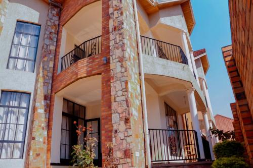 Reflection Homes