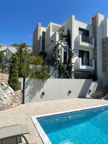 Villa Pine, Bar (foto 3)