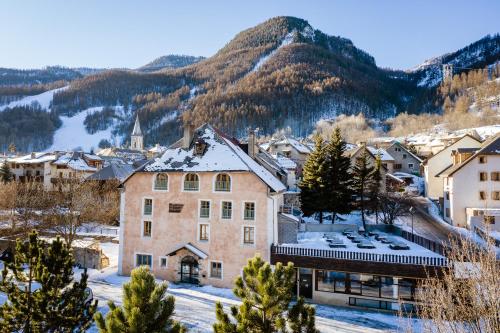 Auberge de Jeunesse HI Serre-Chevalier - Auberge de jeunesse - La Salle-les-Alpes