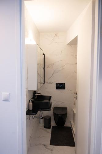 Athens Urban style apt- Larisis Station - Tap to explore photos