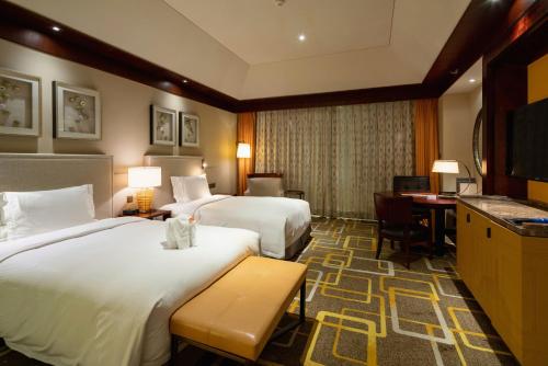 room detail thumbnail 1