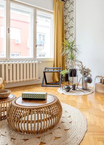 Chic flat in heritage area near the city center - image 8